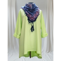 Trapezowa tunika z dłuższym tyłem i błyszczącą nitką - limonka